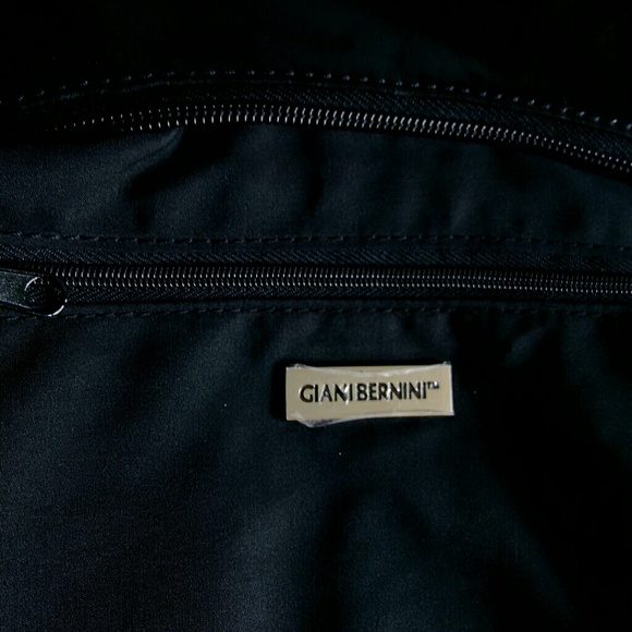 Giani Bernini Black/Brown Croc Trim Shoulder Bag - Picture 6 of 11